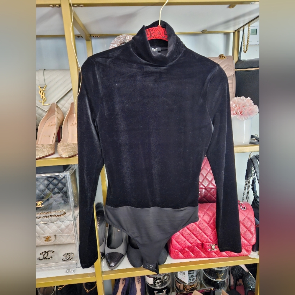 Express Black Velvet Long Sleeve Top